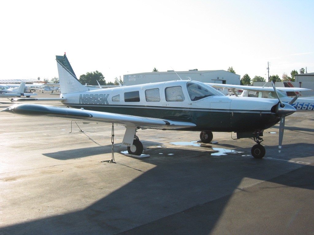 Piper PA32 Saratoga Lance Aircraft history performance and specifications